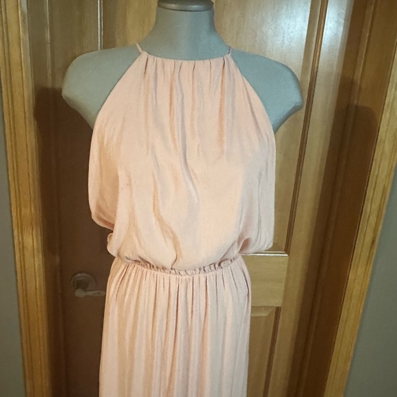 Pale Peach Maxi Dress - Picture 4 of 7